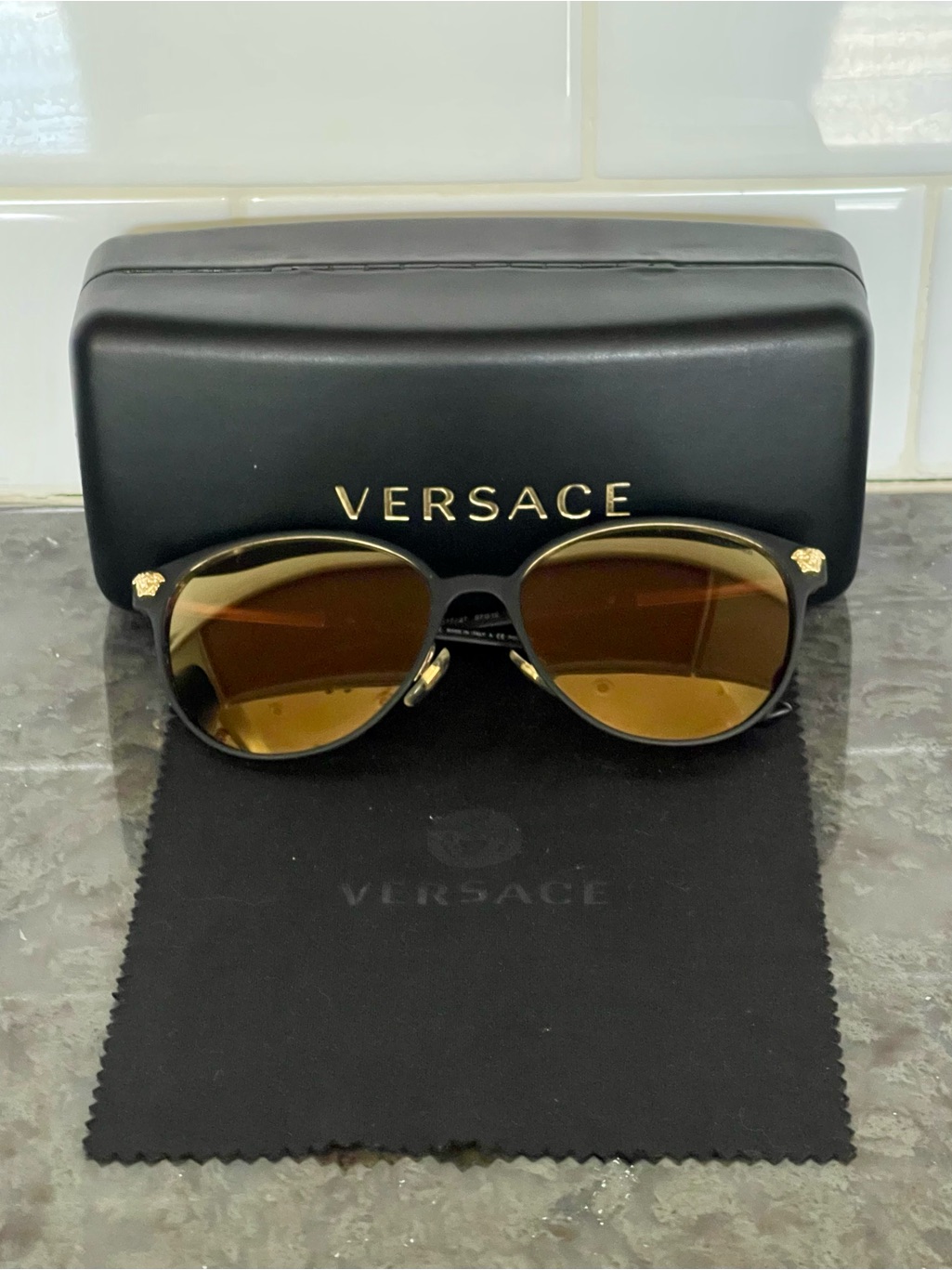 Versace Black Matte Frame Sunglasses With Polarized Lenses